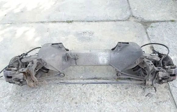 Peugeot 508 RXH Rear axle beam adf