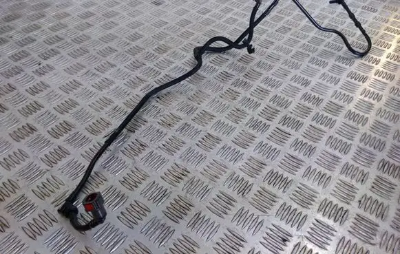 Renault Master III Fuel main line pipe