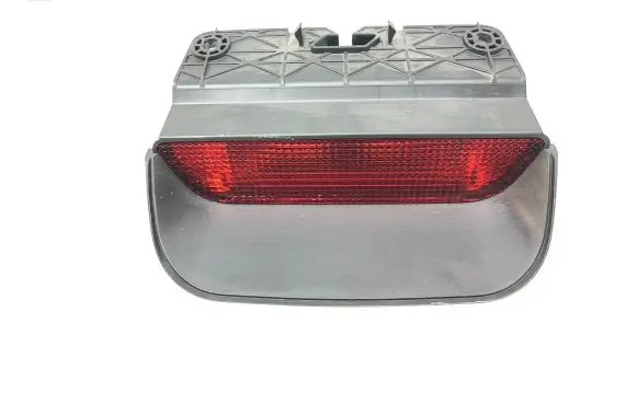 Honda CR-V Third/center stoplight P6939