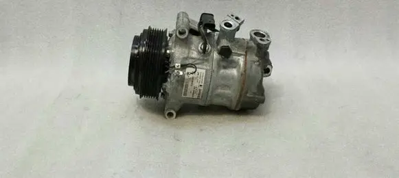 Mercedes-Benz C W205 Air conditioning (A/C) compressor (pump) A0008303002