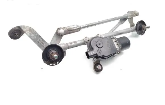 Nissan Leaf I (ZE0) Front wiper linkage and motor 5610-C004