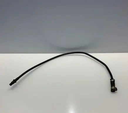 Mercedes-Benz E W211 Engine coolant pipe/hose A2115010325 2115010325