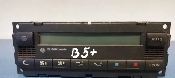 Volkswagen PASSAT B5.5 Climate control unit 0005GP