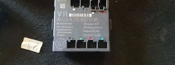 Mercedes-Benz E W212 Door control unit/module A2128203785