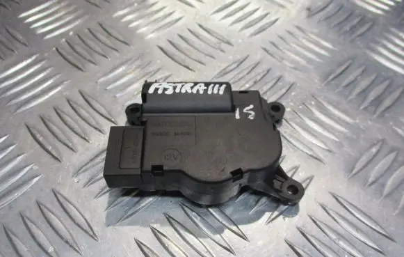 Opel Astra H Central body control module 52406339