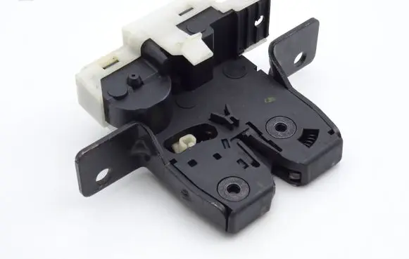 Renault Scenic II - Grand scenic II Tailgate/trunk/boot lock/catch/latch 8200076240E