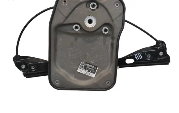 Skoda Fabia Mk2 (5J) Front door electric window regulator 5J4837462