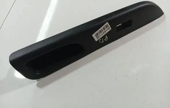 Nissan Micra Front door window switch trim 809601HD5A