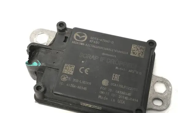 Mazda 3 III Distronic sensor radar BDTS67XA0D