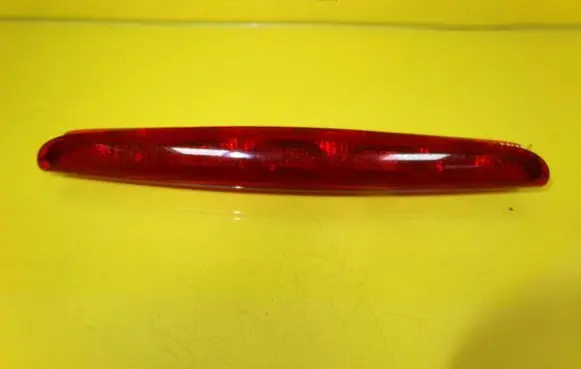 Mercedes-Benz Vaneo W414 Third/center stoplight