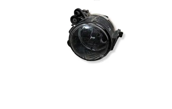 Volkswagen Golf V Front fog light 19A705H