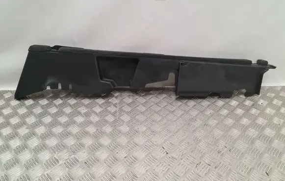 Audi Q7 4M Trunk/boot lower side trim panel 4M0863528F