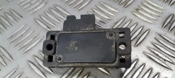 Renault Laguna I Air pressure sensor GM466 8765006