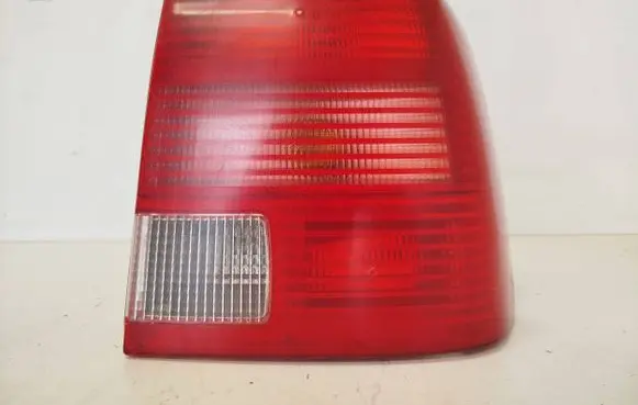 Volkswagen PASSAT B5 Rear/tail lights 3B5945096F