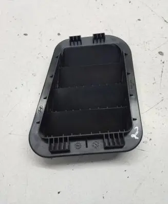 Hyundai i20 (BC3 BI3) Quarter panel pressure vent 97510C8000