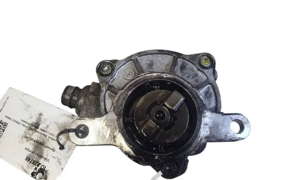 Renault Laguna II Vacuum pump 8200102535