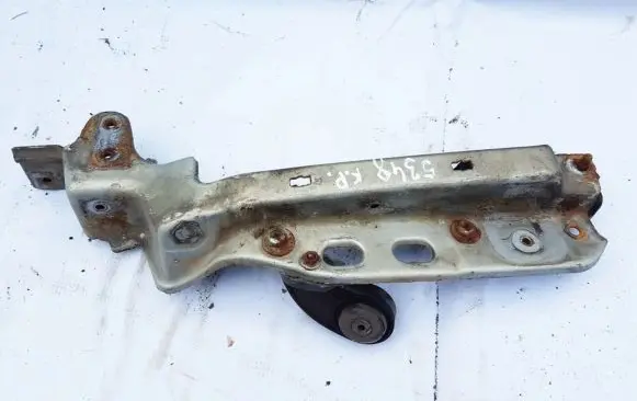 Fiat Multipla Fender mounting bracket