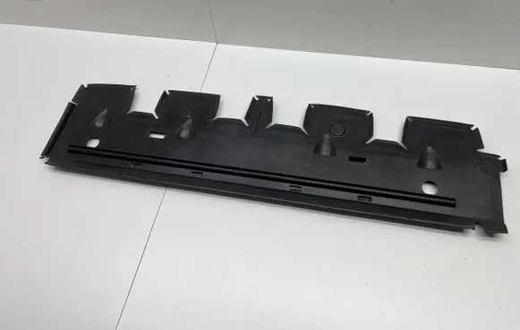 Audi Q7 4M Intercooler air guide/duct channel 4M0121286 602465