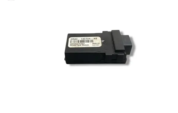 Land Rover Range Rover Sport L320 Seat heating relay 2R8314C724AB 0609131 6MXN815A03