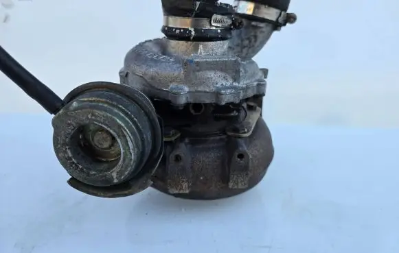 Audi A6 S6 C5 4B Turbo 3503031 GT2852V