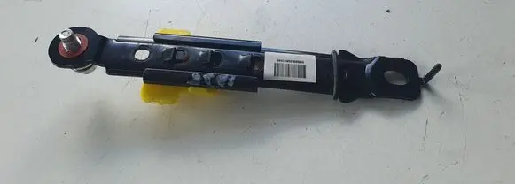 Hyundai ix35 Seat belt height adjuster 