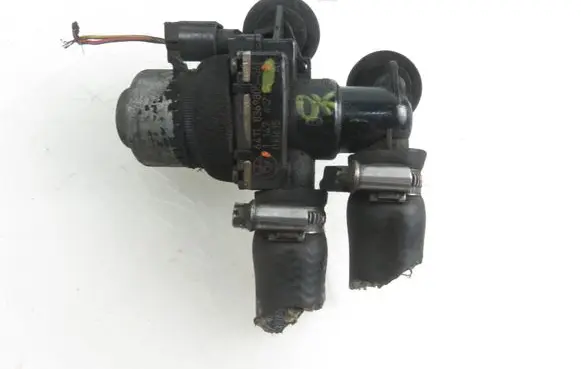 BMW 3 E46 Coolant heater control valve 1147412
