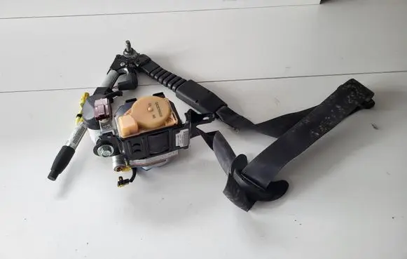 Honda Accord Front seatbelt BAMPT11208
