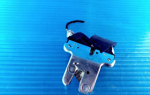 Audi A4 S4 B8 8K Tailgate/trunk/boot lock/catch/latch 4F5827505D
