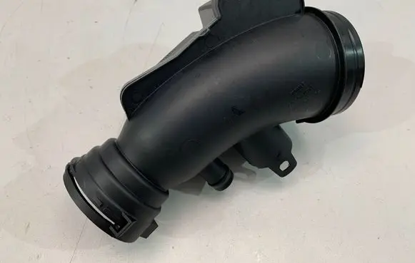 BMW 3 F30 F35 F31 Intake resonator 8601681