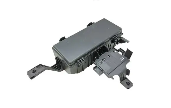 Mercedes-Benz ML W166 Fuse box cover A1665460143