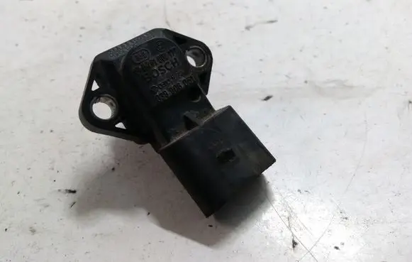 Volkswagen Golf IV Air pressure sensor 0281002177 038906051