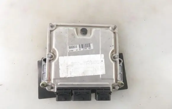 Peugeot 406 Engine control unit/module 9643527480 0281010590
