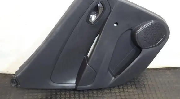Renault Clio IV Coupe rear side trim panel 