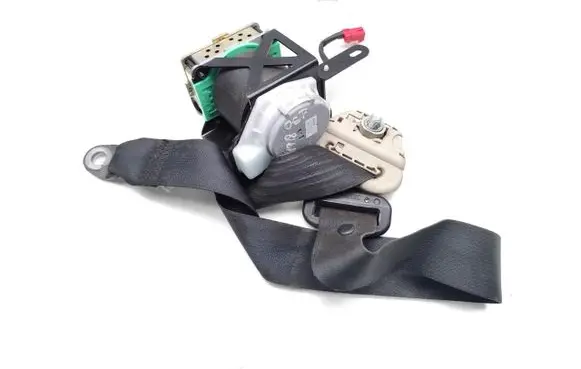 Mitsubishi Pajero Rear seatbelt TKAF2EN283 0589P1000405 1135276