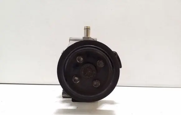 Mitsubishi L200 Water pump
