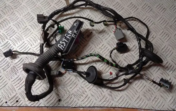 Opel Astra K Front door wiring loom 39067115