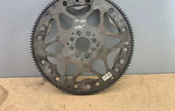 BMW 7 F01 F02 F03 F04 Flywheel 11228506670 11227800051 8506670