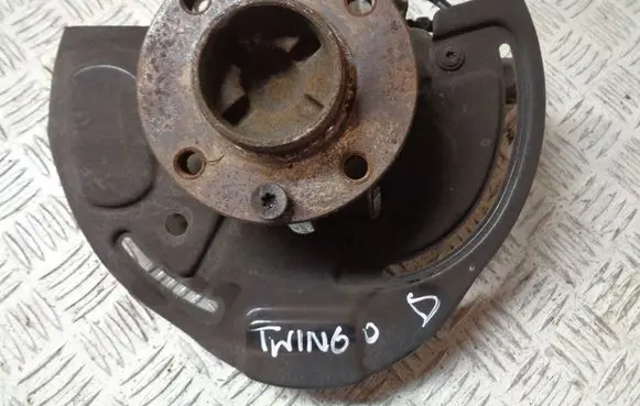 Renault Twingo III Front wheel hub