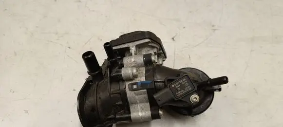 Ford Kuga III Throttle valve HX7G9F991BB