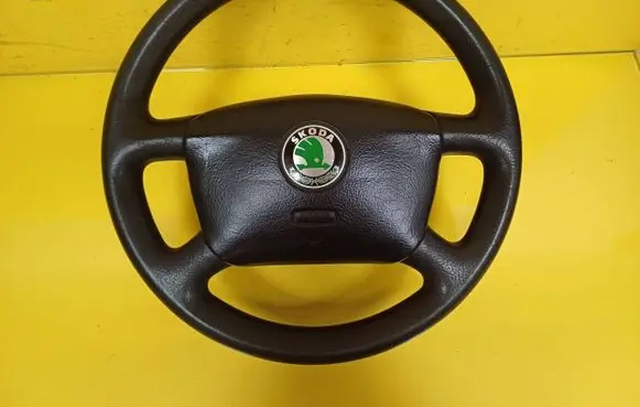 Steering wheel