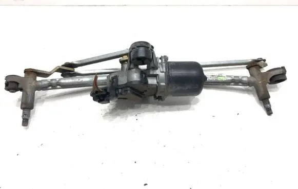 Front wiper linkage and motor
