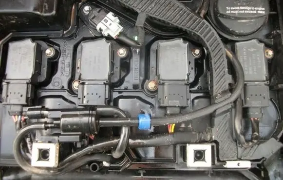 Mercedes-Benz SLK R171 High voltage ignition coil 0001502580