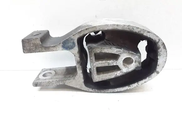 Volvo S60 Engine mount bracket 30680705 6G916P082 30671248