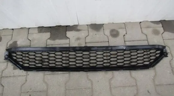 Jaguar I-Pace Front bumper lower grill J9D3-17K945-A