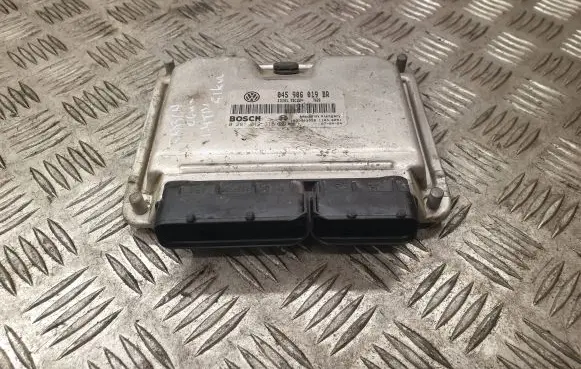 Skoda Fabia Mk1 (6Y) Engine control unit/module 045906019BR