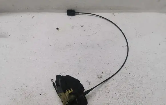 Renault Megane IV Front door lock