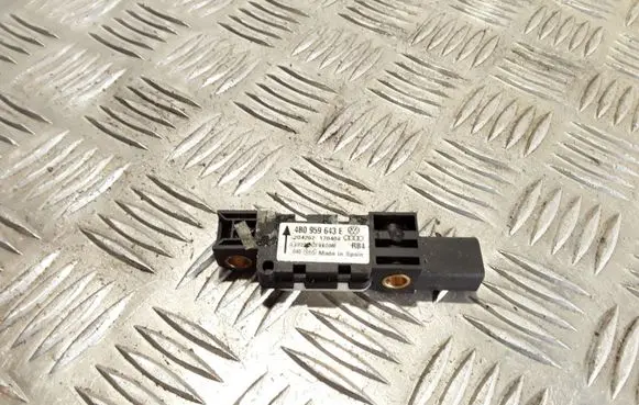 Volkswagen Phaeton Airbag deployment crash/impact sensor 4B0959643E