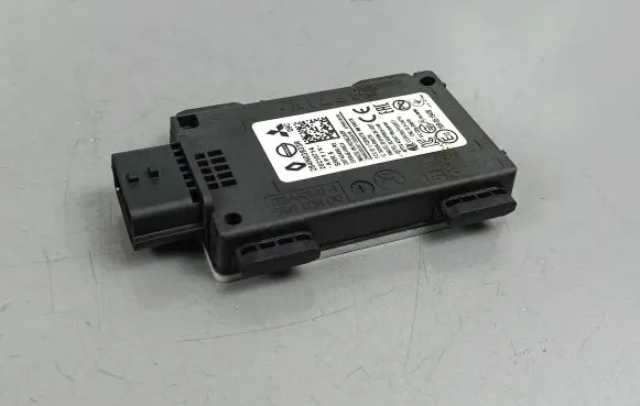 Nissan Qashqai J12 Blind spot module 284N03933R