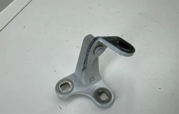 Tesla Model Y Front door lower hinge 162607600B