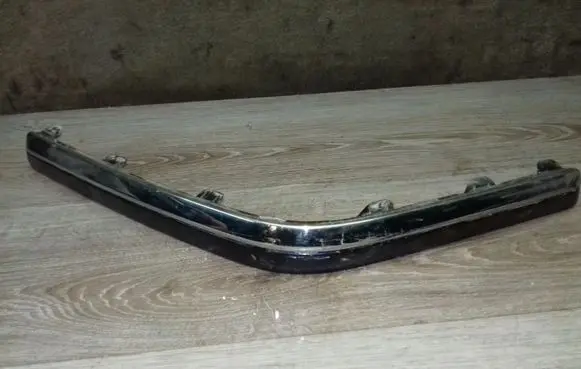 Volvo S60 Rear bumper trim bar molding 08693649